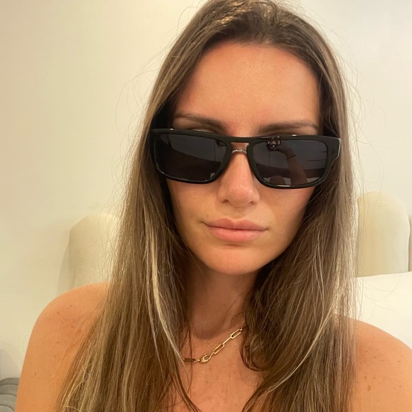 PRADA UNISEX sunglasses- with original box and packaging - Picture 8 of 8